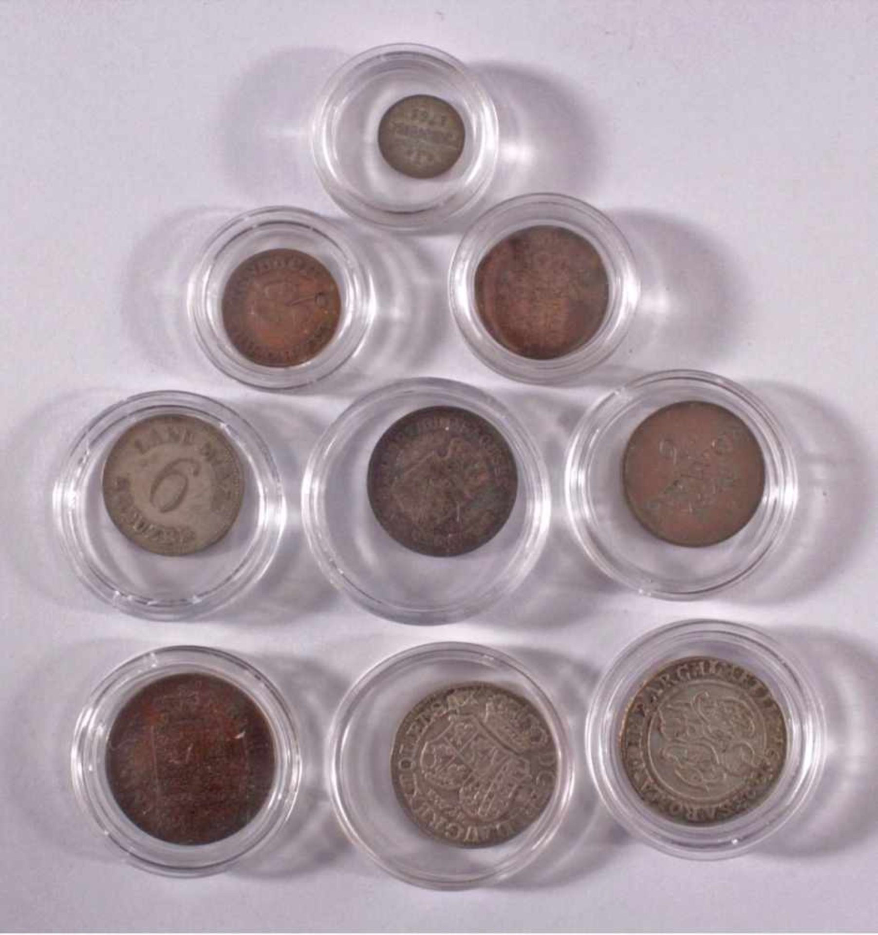 9 Altdeutsche Münzen1x Sachsen-Meiningen, 6 Kreuzer 1827, ss.1x 1 Pfennig, 1761, rückseitig mit - Image 2 of 2