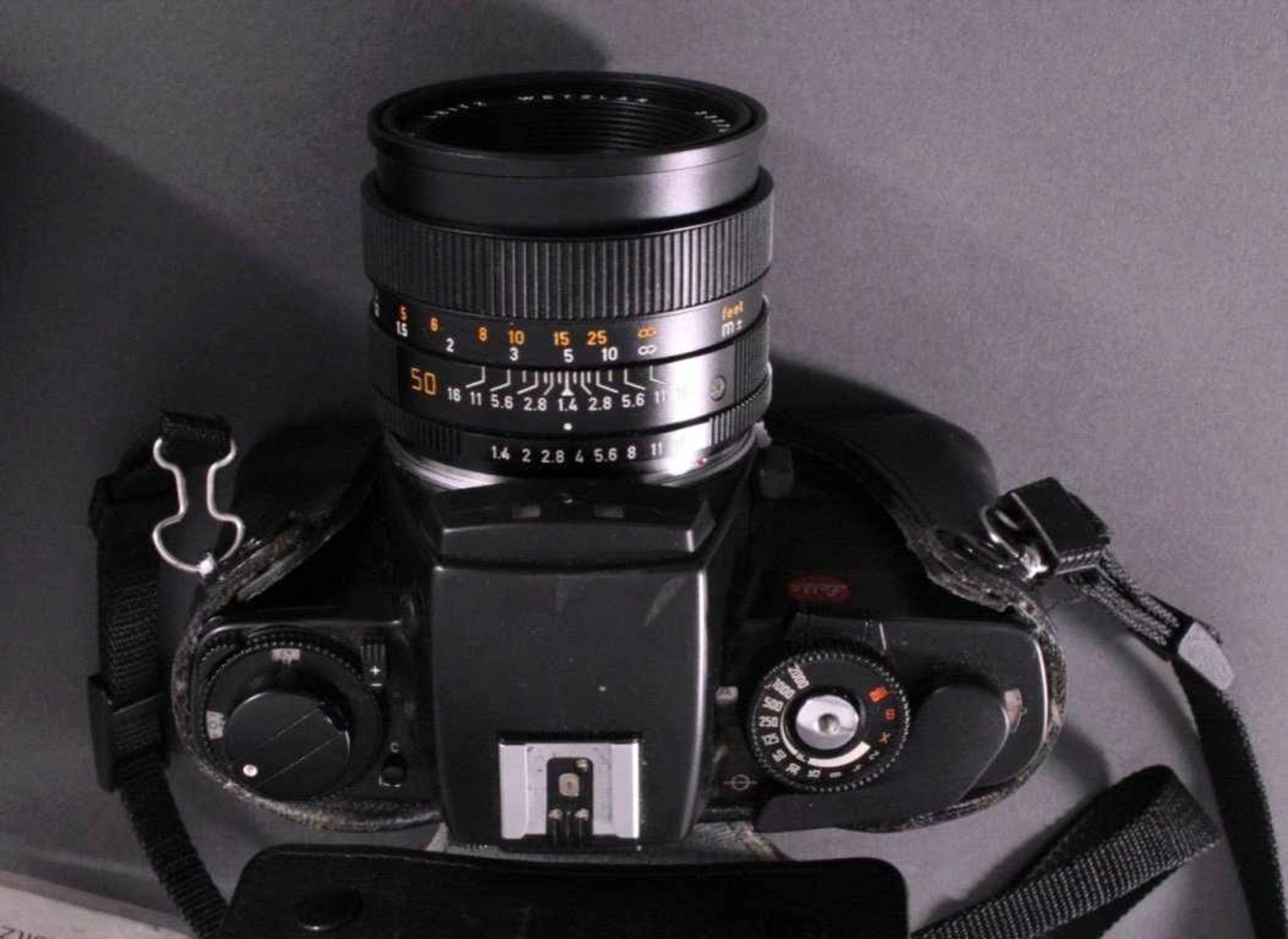 Leica R5 body black GehäuseMit Objektiv Summilux-R 1:1. 4/50, Leica Vario Elmaron-P1:3.5/60, Vario- - Bild 3 aus 3