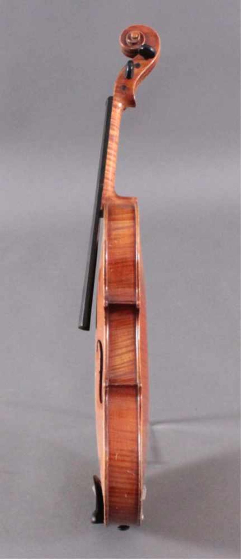 Geige / Violine mit Bogen und Geigenkasten um 1900Ca. Korpus Länge 36 cm. - Bild 7 aus 9