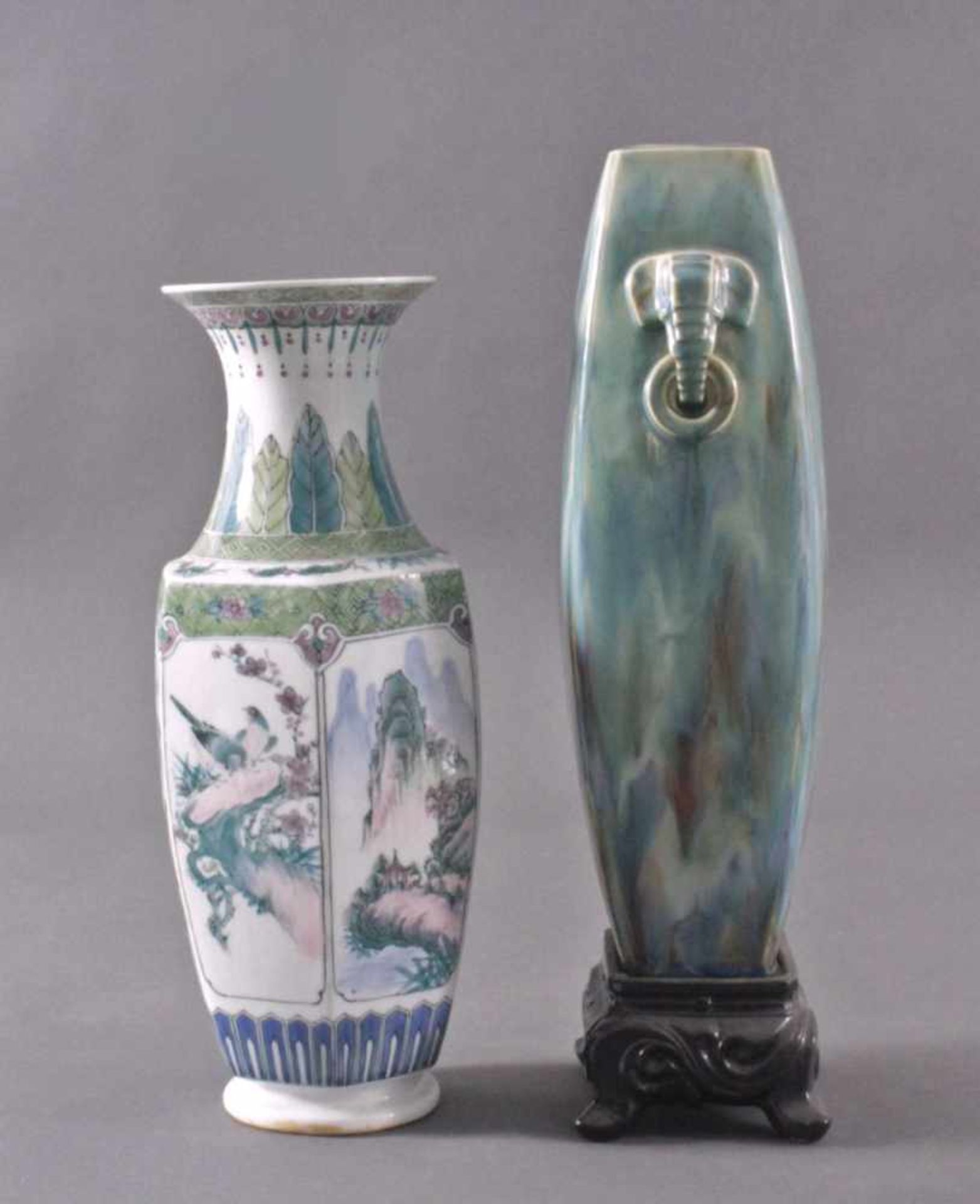 Zwei chinesische Vasen1x Guangdong Ware, Ming Stil, Keramik mit Laufglasur,Elefantenköpfen als - Bild 2 aus 3