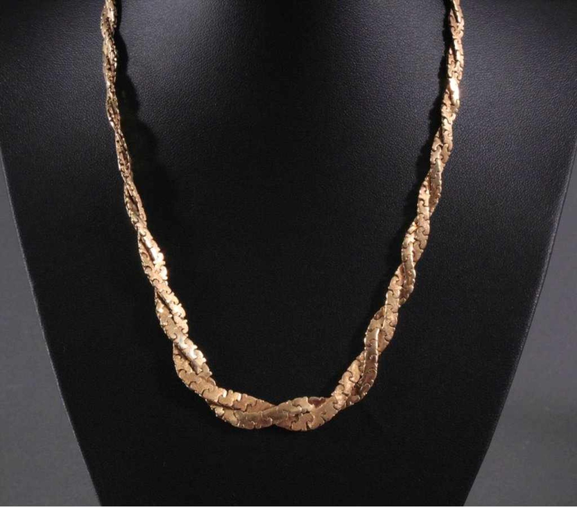 Collier 750er Gelbgold2-reihiges Collier, an der Schließe punziert,ca. Länge 43 cm, 47,2 g - Bild 2 aus 3