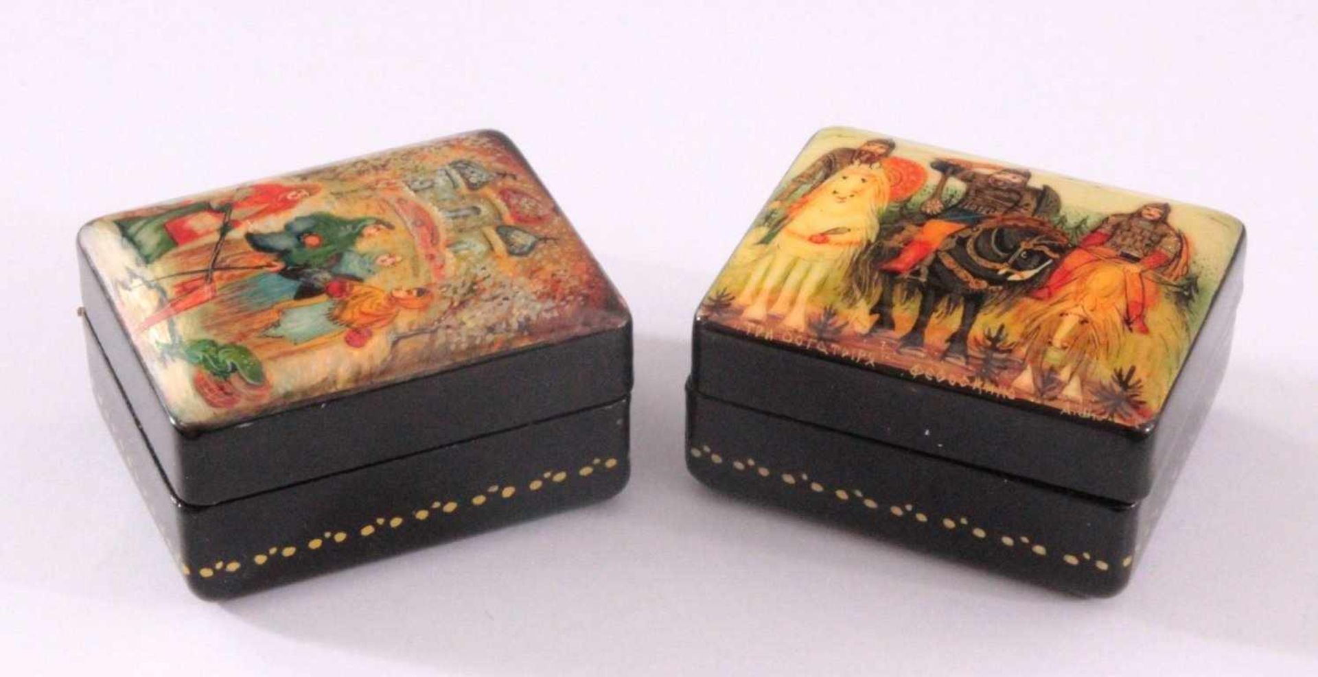 Russische Lackdosen-Miniaturen aus FedoskinoTraditionelle russische Lack-Miniaturmalereien mit - Bild 3 aus 5