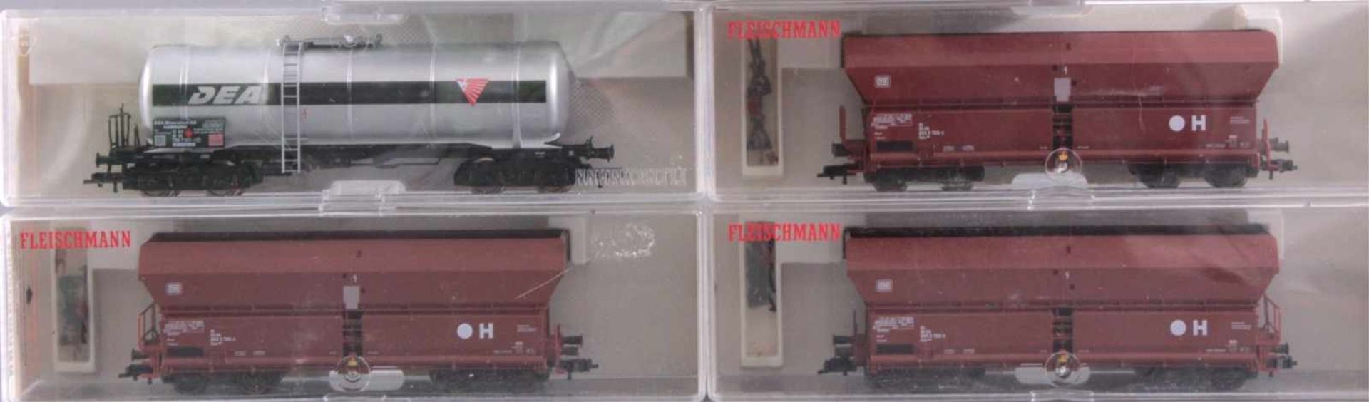 Fleischmann Dampflok 4088, 86 522 Spur H0 mit 4 WaggonsIn der Originalverpackung, Waggons 3x 5521 - Bild 4 aus 4