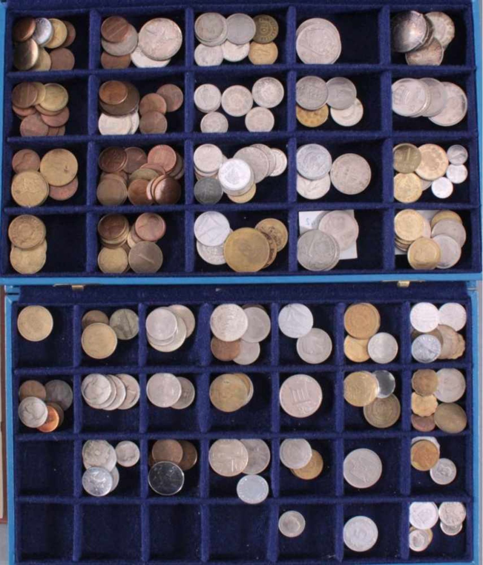Kleine Münzsammlung3 Schatullen und 1 Ordner. Hauptsächlich europäischeUmlaufmünzen vor der Euro - Bild 4 aus 9