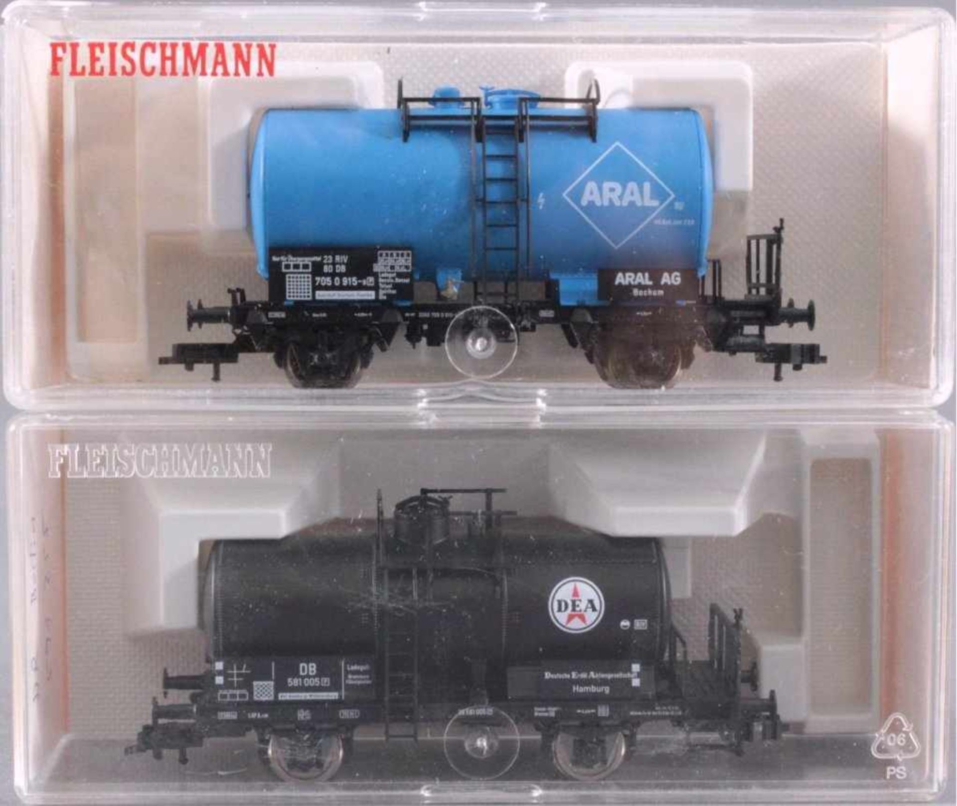 Roco E-Lok 220 027-7 DB Spur H0 mit 4 Fleischmann Waggons5424 02, 5437 05, 5413 und 5437 - Image 4 of 5