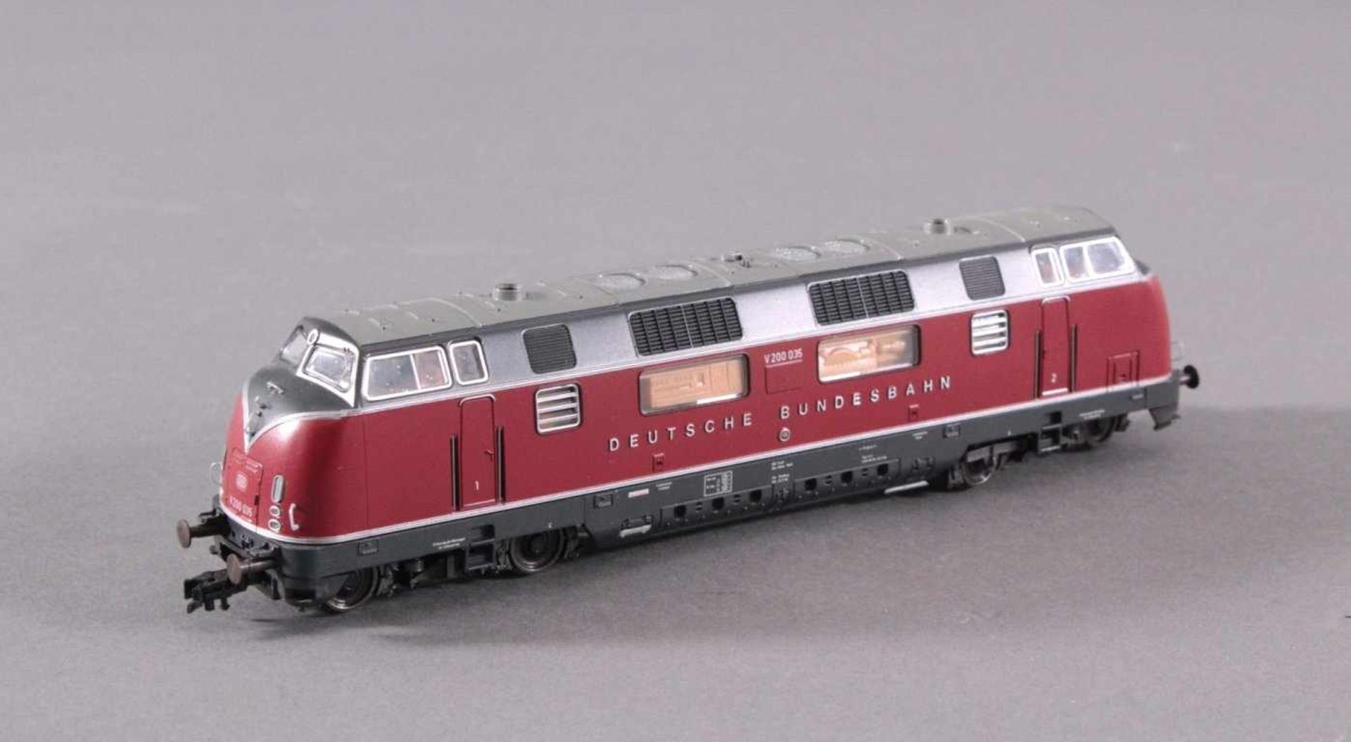 Roco E-Lok V200 035 DB Spur H0 mit 4 Fleischmann Waggons5417, 84 5415, 5437 04 und 5415. - Bild 2 aus 5