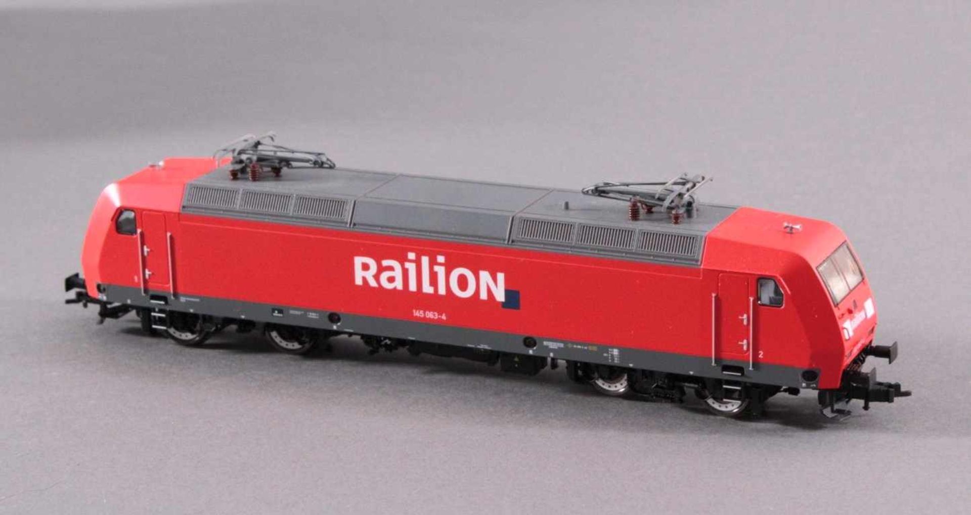 Fleischmann BR 185 Railion Spur H0 mit 4 Waggons145 063-4, Waggons 5923, 553101, 5243 und 5474. - Bild 2 aus 5