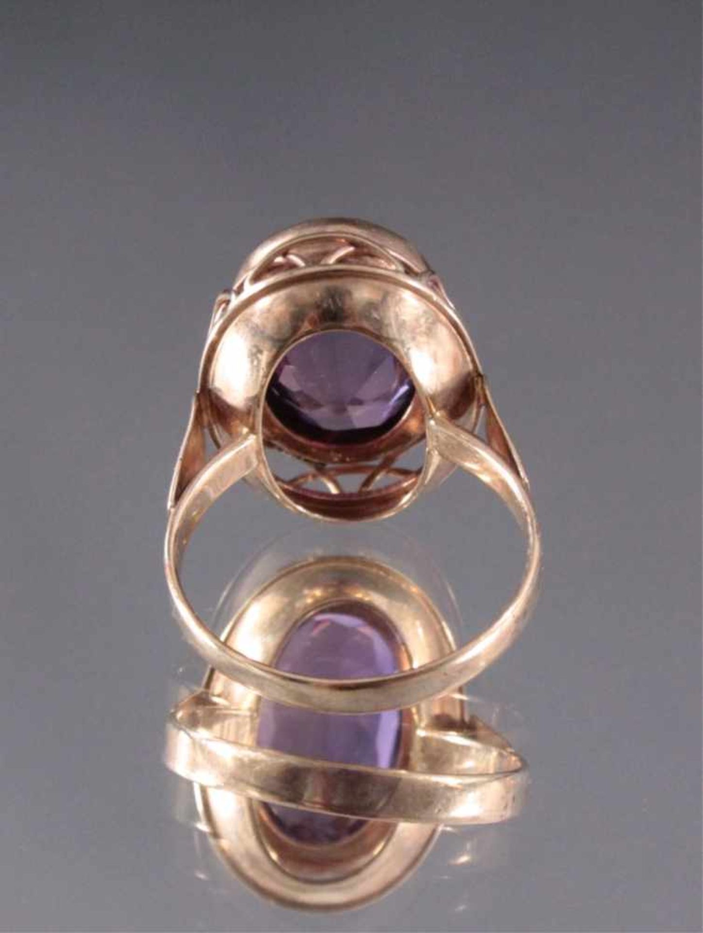 Damenring 8 Karat Gelbgold mit AmethystRinggröße 59, Gesamtgewicht ca. 6,6 g. - Bild 3 aus 3