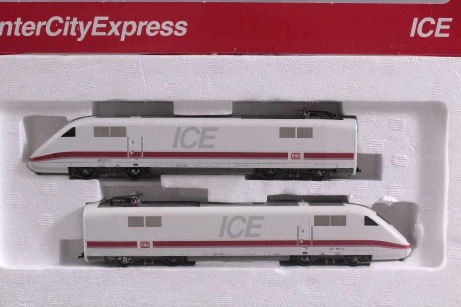 Fleischmann ICE Amtrak Sonderserie 4440, Spur H0Neuwertig und in Originalverpackung - Bild 2 aus 3