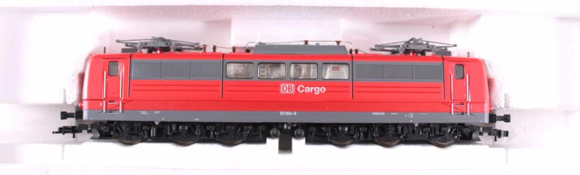 Fleischmann E-Lok 4383 Spur H0 und 6 PersonenwaggonsUnbespielt und in der Originalverpackung - Bild 2 aus 2