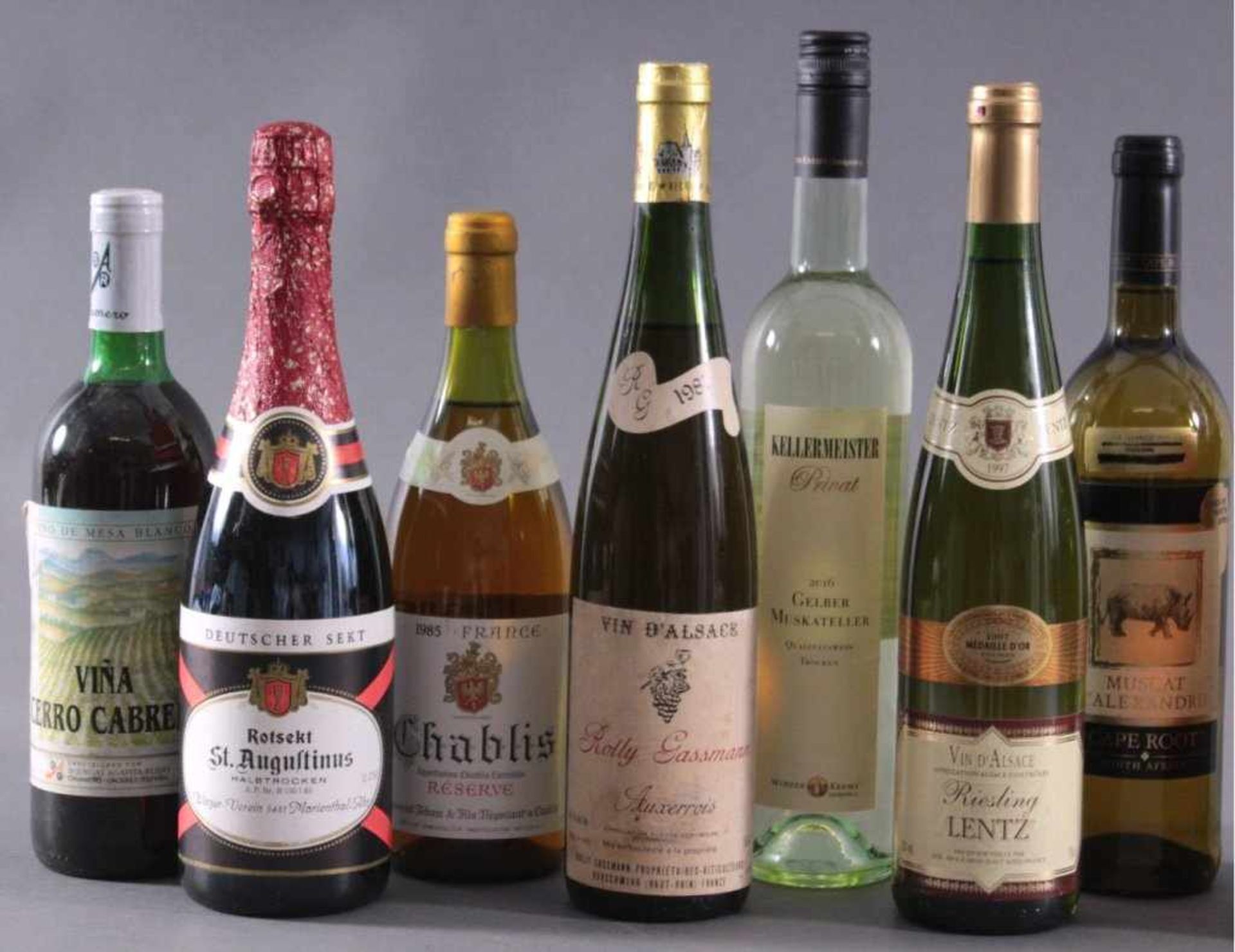 10 Flaschen Wein und 2 Flaschen Sekt2x 1985er Chablis Réserve, Simonnet-Febvre & Fils.1x 1984er - Bild 2 aus 3