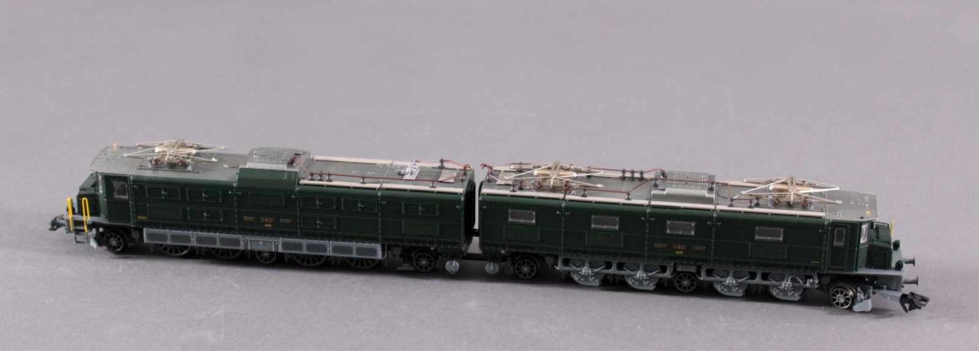 Märklin Doppellok 37591 mit 4 Waggons - Image 2 of 2