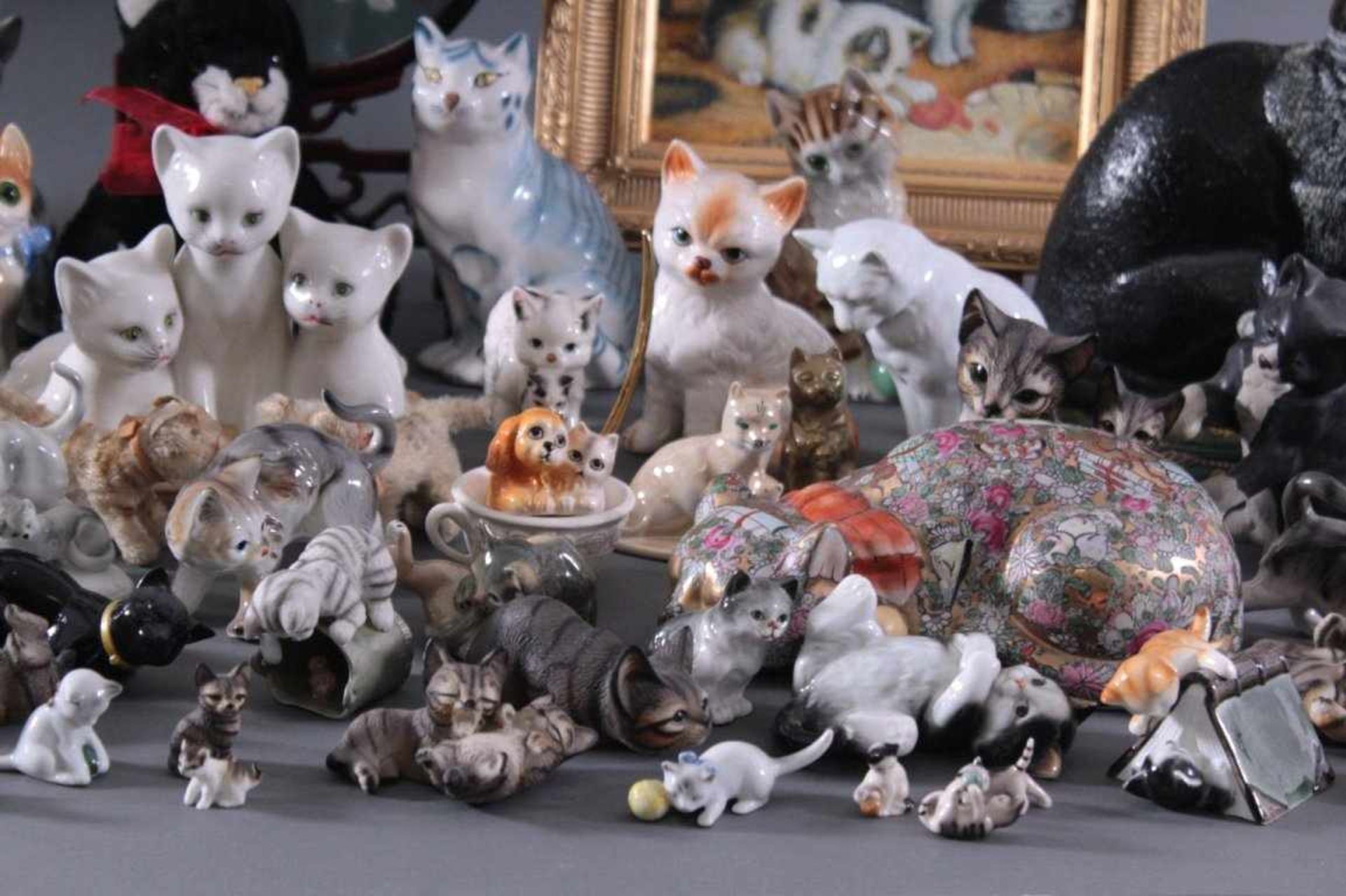 Große Sammlung Thema: KatzenWeit über 100 verschiedene Katzen / Katzenmotive. Bestehendaus - Bild 4 aus 5