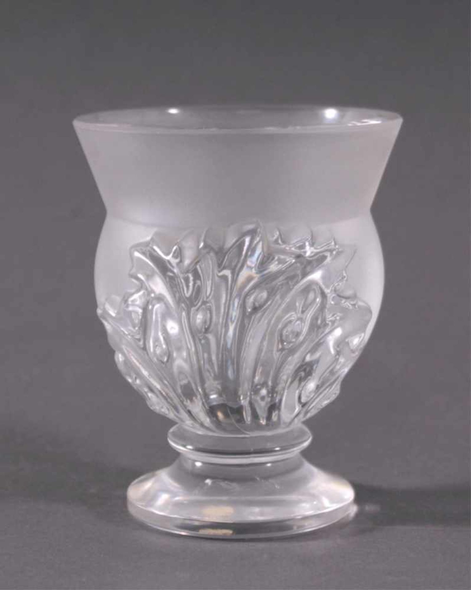 Vase, "Saint Cloud" - Lalique Paris Cristal20. Jahrhundert, farbloses Kristallglas, patiell - Bild 2 aus 7