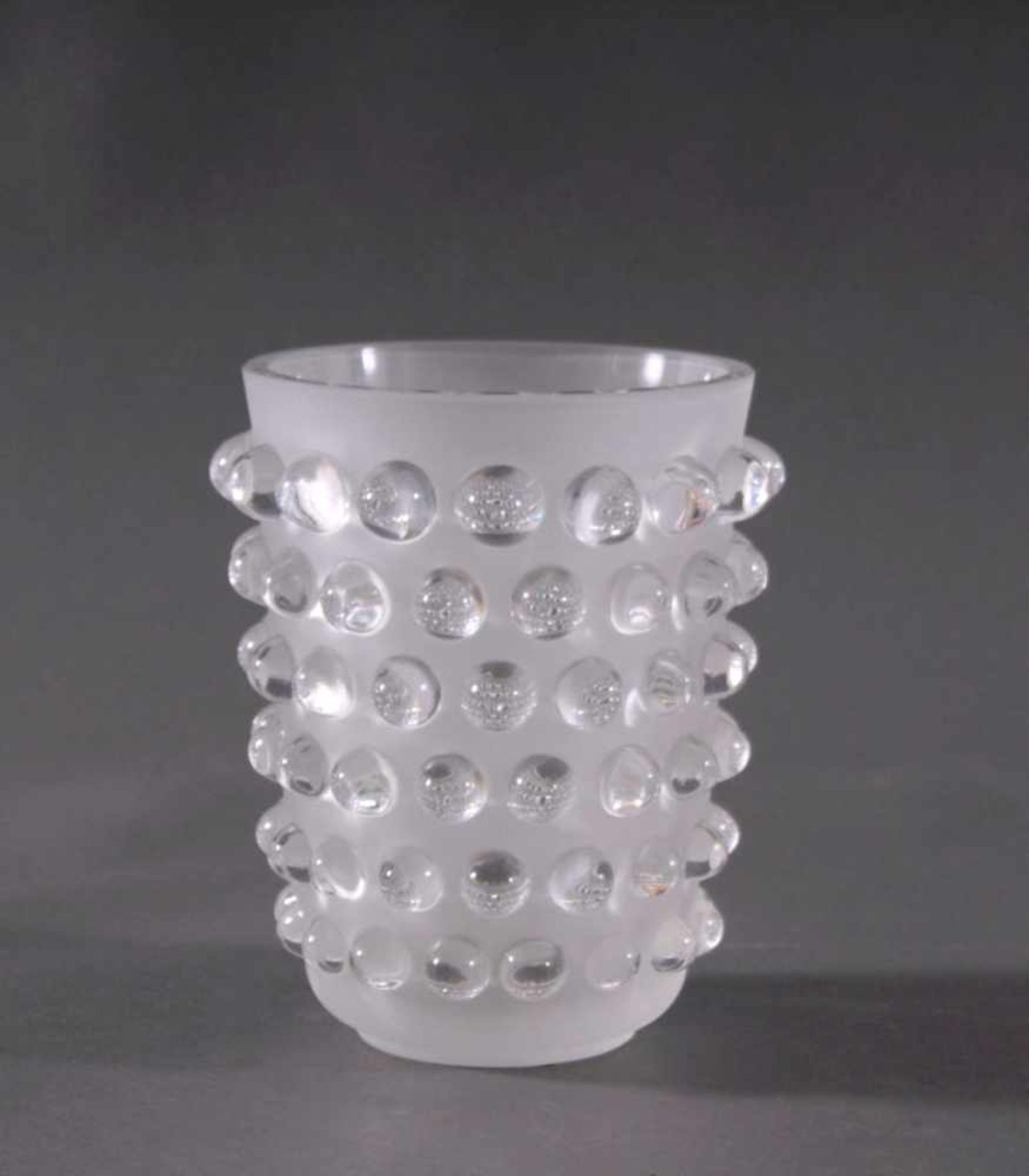 Vase, "Mossi" - Lalique, Frankreich20. Jahrhundert, farbloses Kristallglas, große Kristallvasemit