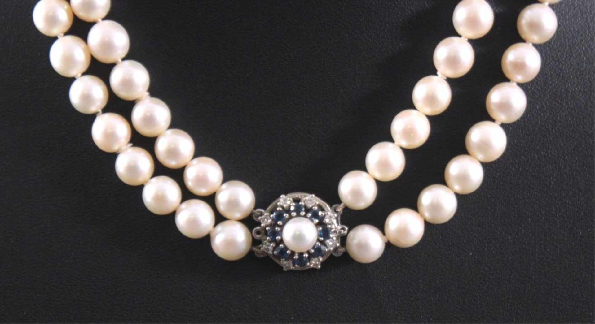 Perlenkette mit 14 Karat Weißgoldschließe2-reihige Perlenkette (D-0,8 cm), Weißgoldschließe - Image 2 of 3