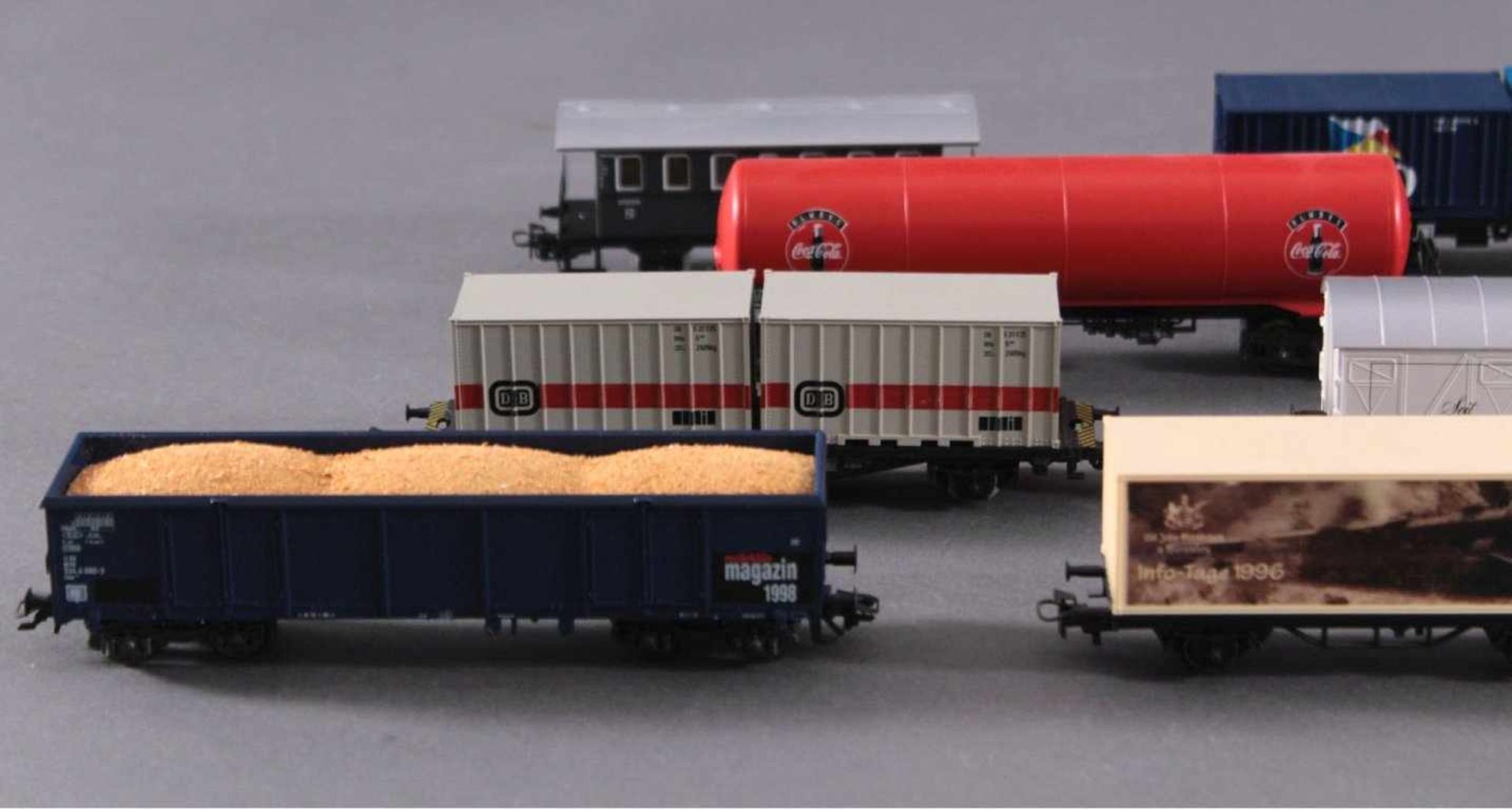 10 Märklin Waggons, H0Unterschiedliche Modelle, teils mit Werbeaufdruck und / oderZubehör. - Image 2 of 3