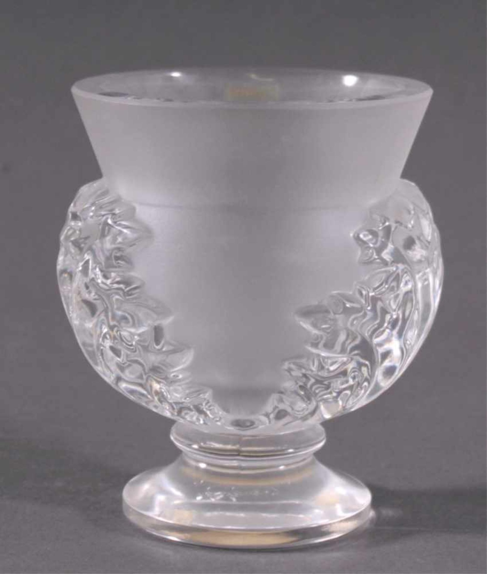 Vase, "Saint Cloud" - Lalique Paris Cristal20. Jahrhundert, farbloses Kristallglas, patiell