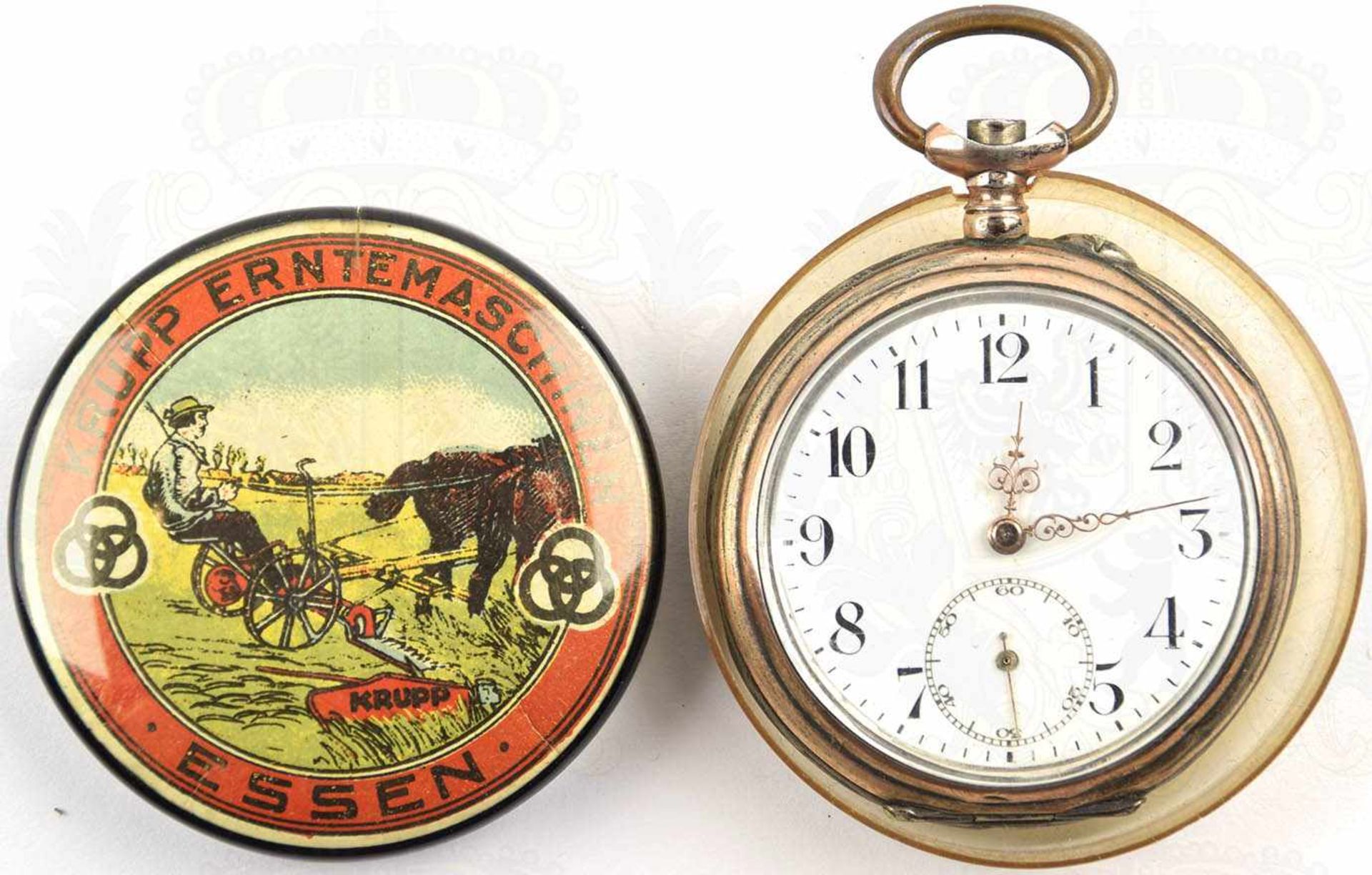 TASCHENUHR, dekoratives Stück um 1900, Aufziehknopf fehlt, Funktion ungeprüft, in Plexiglas-Hülle m.