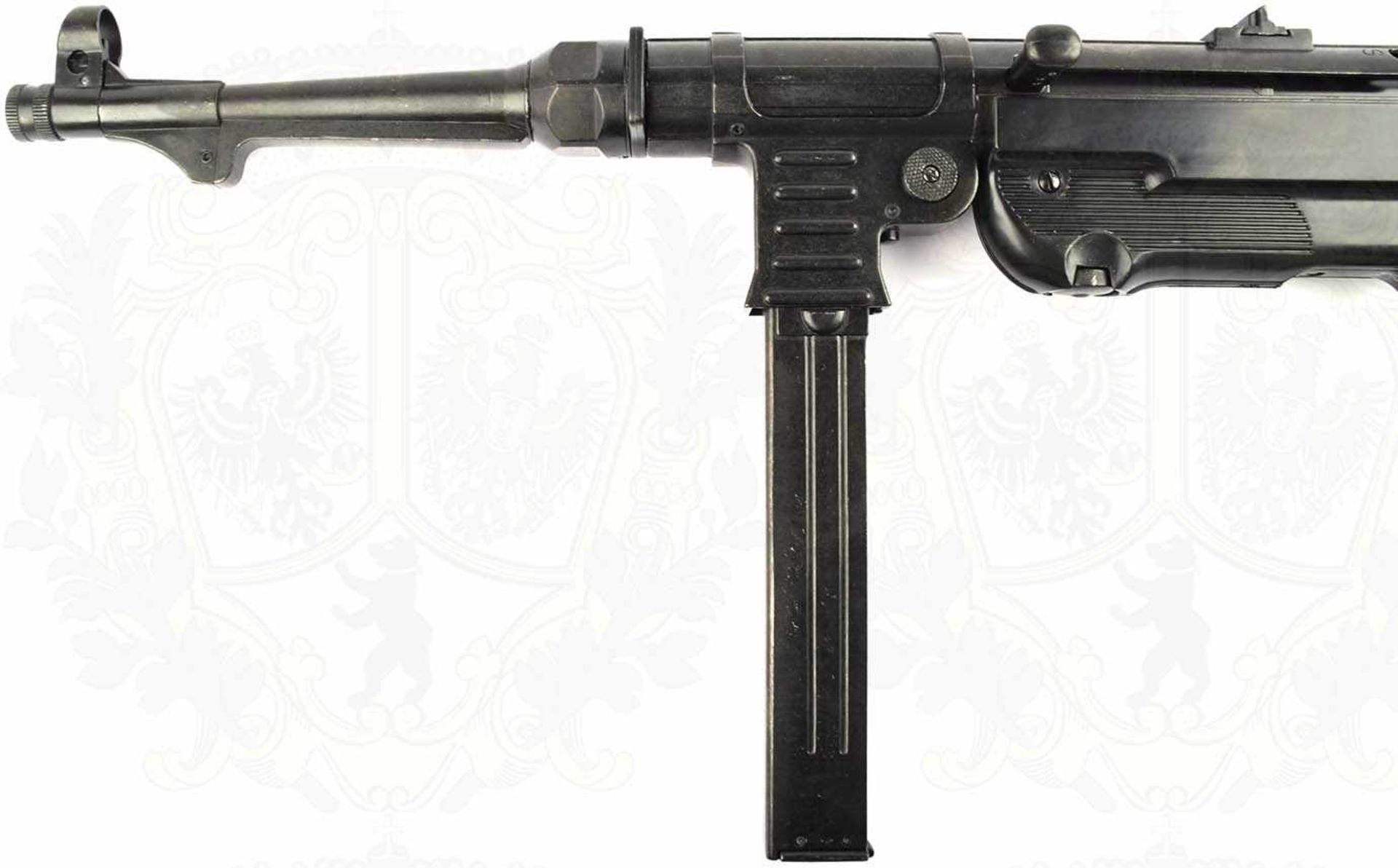 MASCHINENPISTOLE MP 40, brüniert/geschwärzt, Schaft u. Pistolengriff schwarzer Kunststoff, Spann- - Bild 2 aus 8