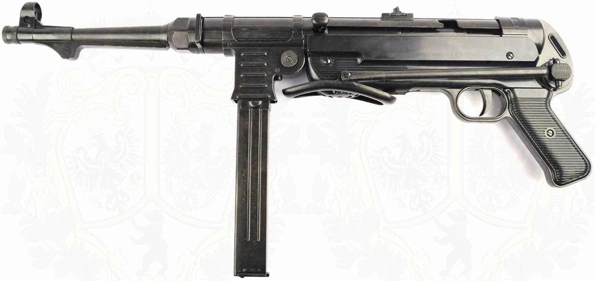 MASCHINENPISTOLE MP 40, brüniert/geschwärzt, Schaft u. Pistolengriff schwarzer Kunststoff, Spann- - Bild 8 aus 8