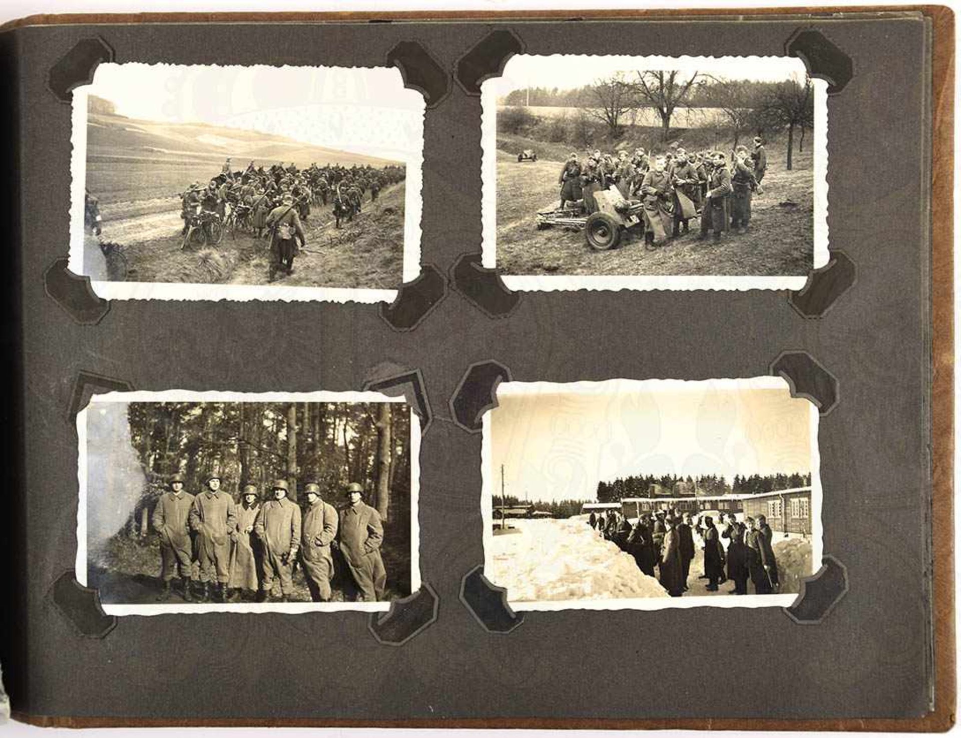 FOTOALBUM EINER RADFAHR-AUFKLÄRUNGS-SCHWADRON, gebildet a. d. Kavallerie-Rgt. 3, m. 148 Fotos, - Bild 2 aus 3