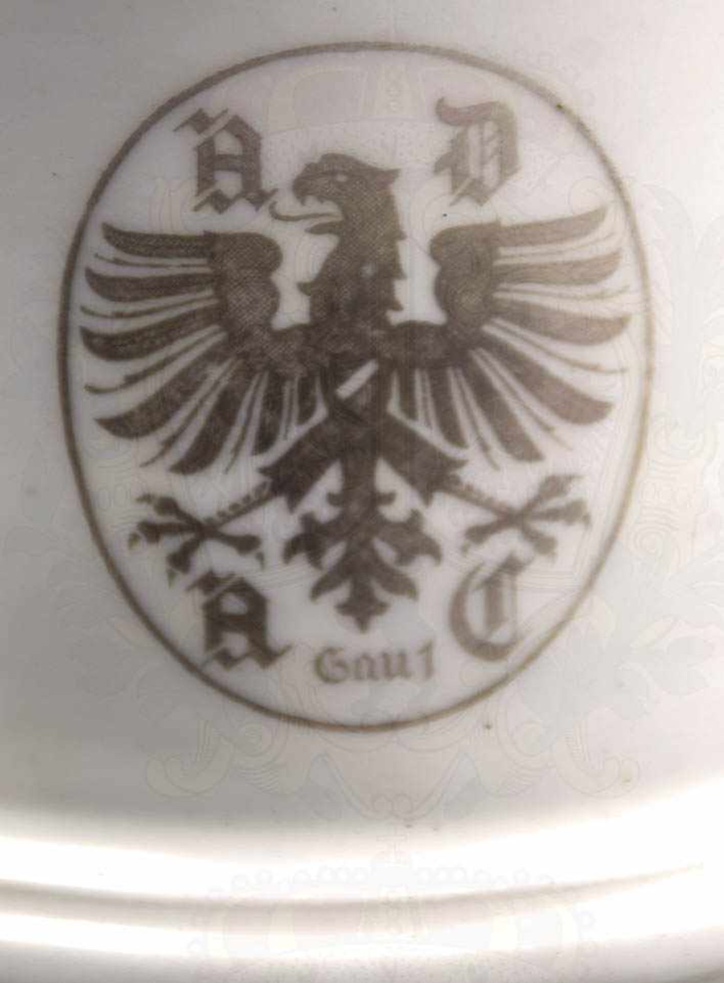 ADAC-SIEGERPOKAL 1. PREIS JAHRESTOURENWERTUNG 1930, weißes Porzellan, glasiert, Trichterform, - Image 5 of 6