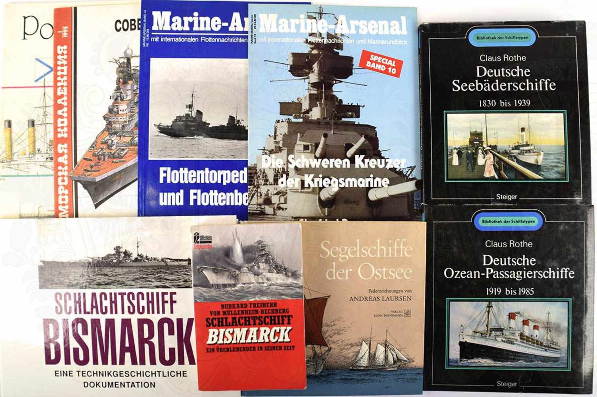 KONVOLUT MARINE UND ZIVILSCHIFFAHRT, 14 Titel u. 14 Zeitschriften, dabei: Schlachtschiff Bismarck,