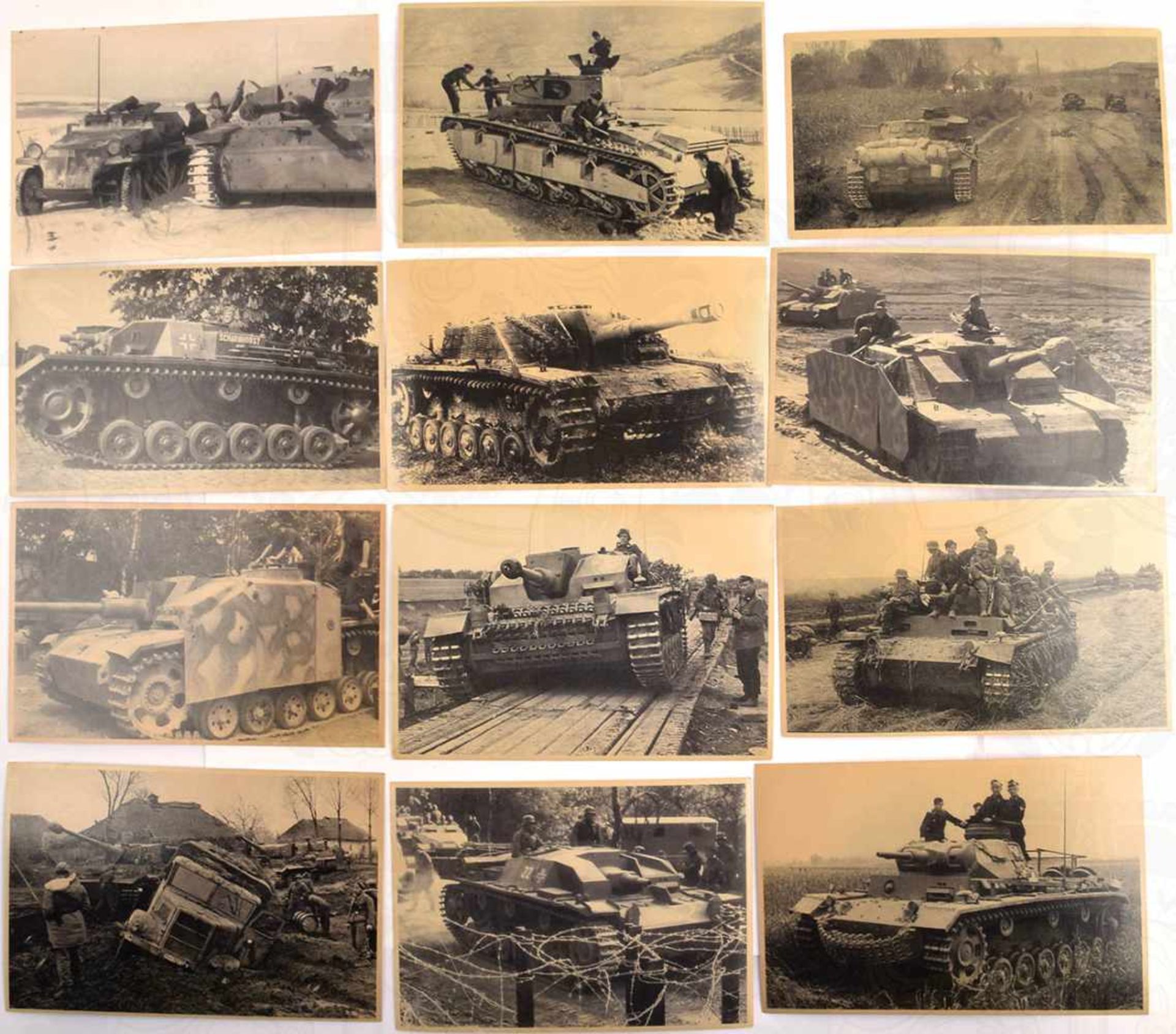 24 REPRO-AK, dabei: Panzer III an der Ostfront, Sturmgeschütze 40 verschiedener Ausführungen,