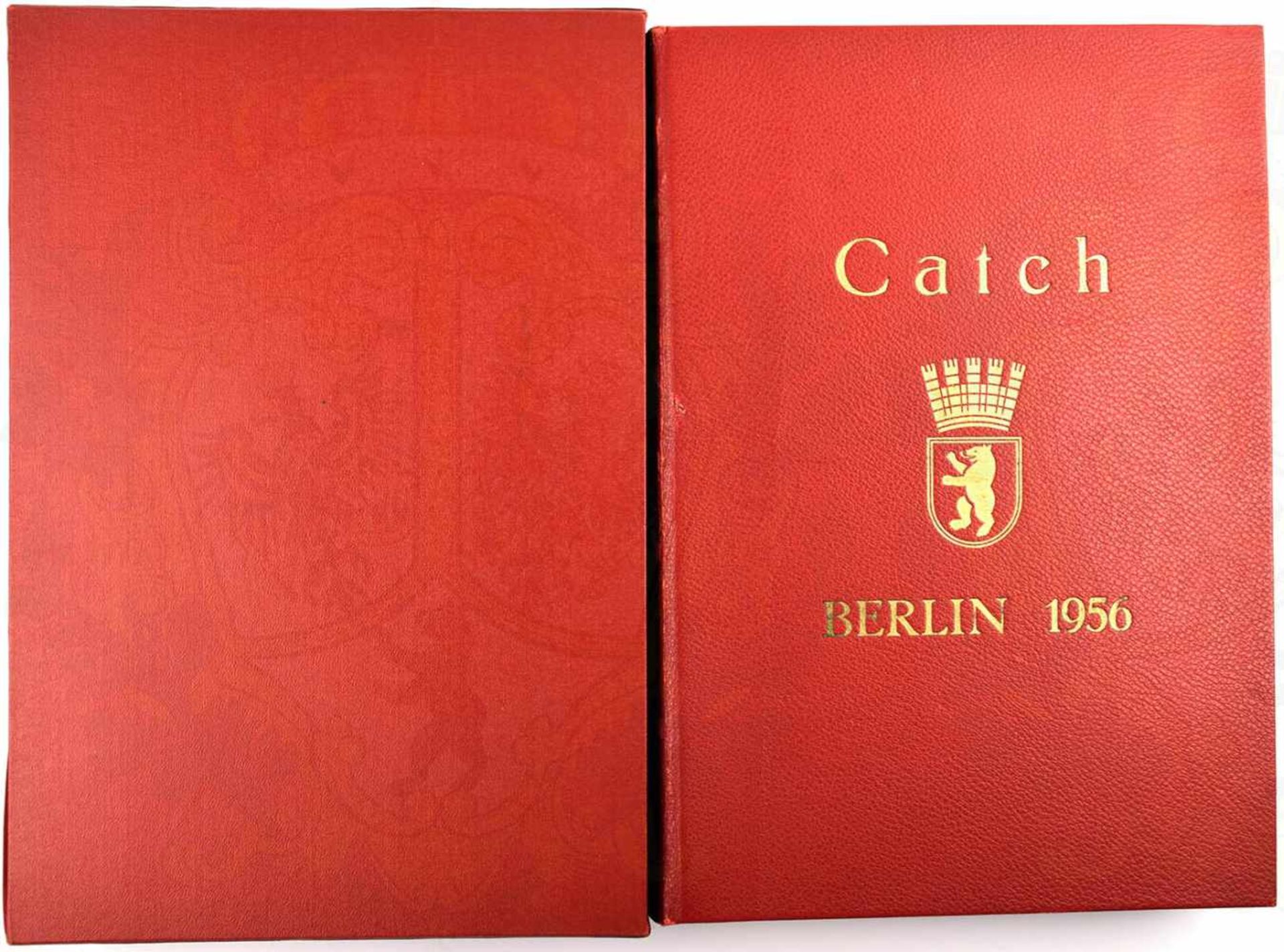 ERINNERUNGSALBUM CATCH BERLIN 1956, großf. gld.gepr. Leder, m. ca. 160 Fotos u. weiteren Druckbilder