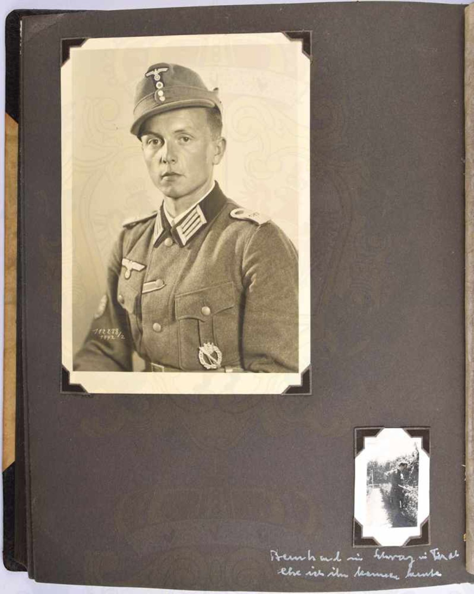FOTOALBUM EINES LEUTNANTS, ca. 180 Fotos, davon 27 militärisch, 1939-1942, Portraits, Kameraden, - Bild 2 aus 2