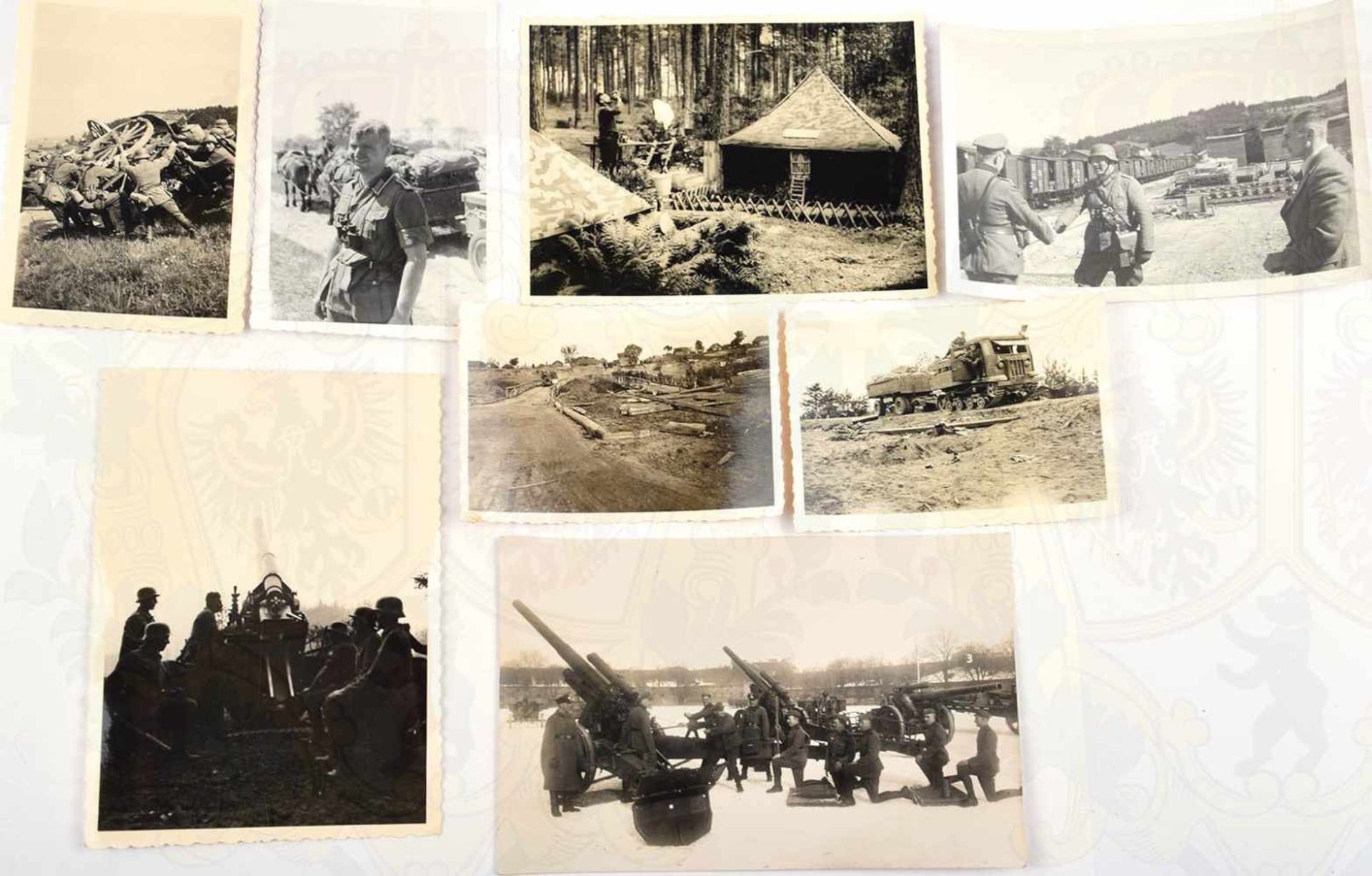 FOTOGRUPPE EINES OBERLEUTNANTS, Batterie-Chef im Art.-Rgt. 7, (gefallen 25.7.1943 bei Orel), über - Bild 2 aus 2