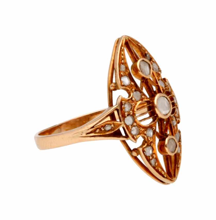 Modernist diamonds ring, circa 1900Modernist diamonds ring, circa 1900Rose gold and rose cut - Image 2 of 3