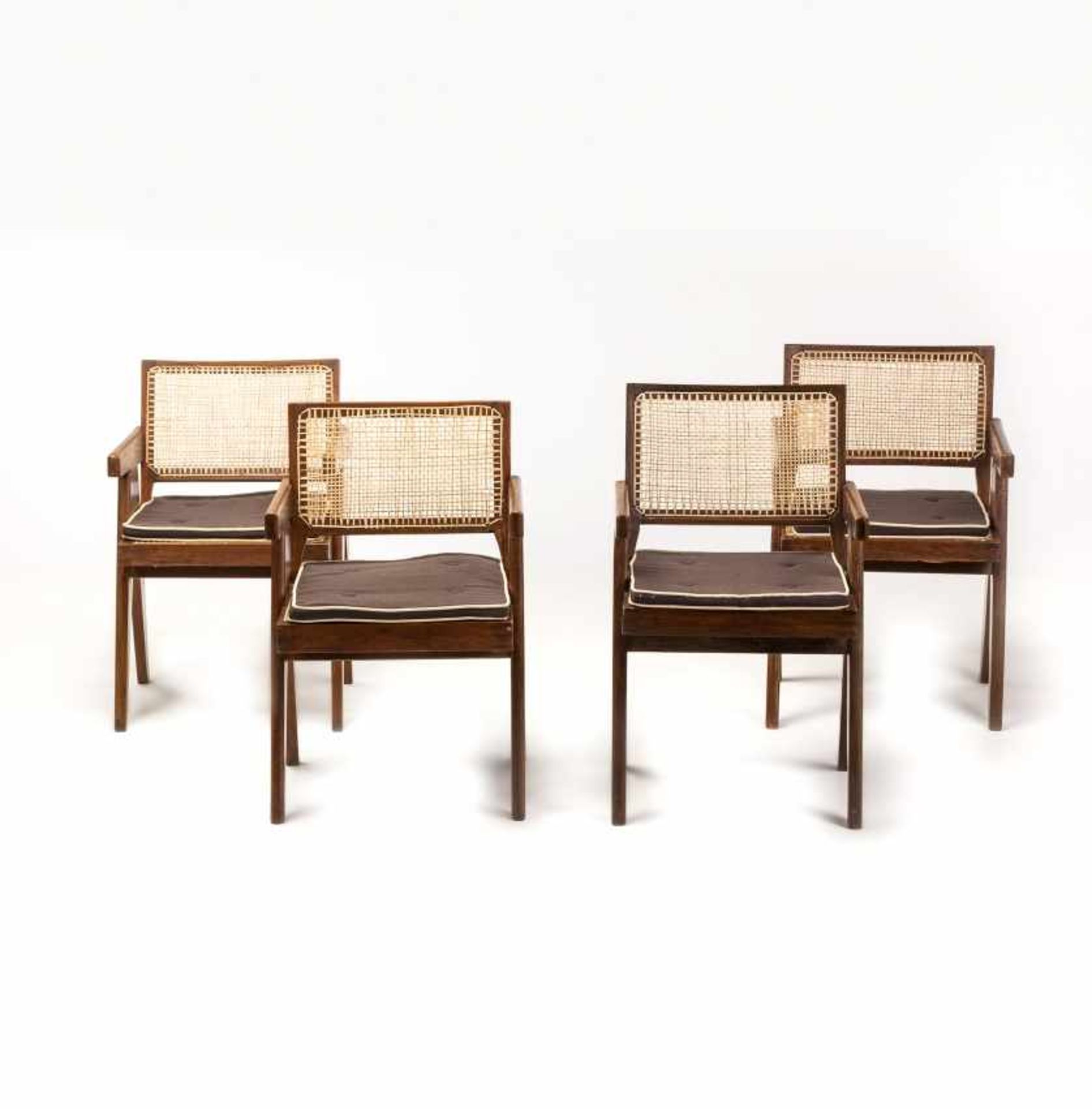 Pierre Jeanneret, Set of four "PJ-SI-29-C" armchairs, Oak aPierre JeanneretGeneva, 1896 - 1967Set of - Bild 2 aus 5