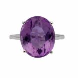 Ring with amethystRing with amethystWhite gold and oval cut amethyst, 11.56 cts. 6.6 gr