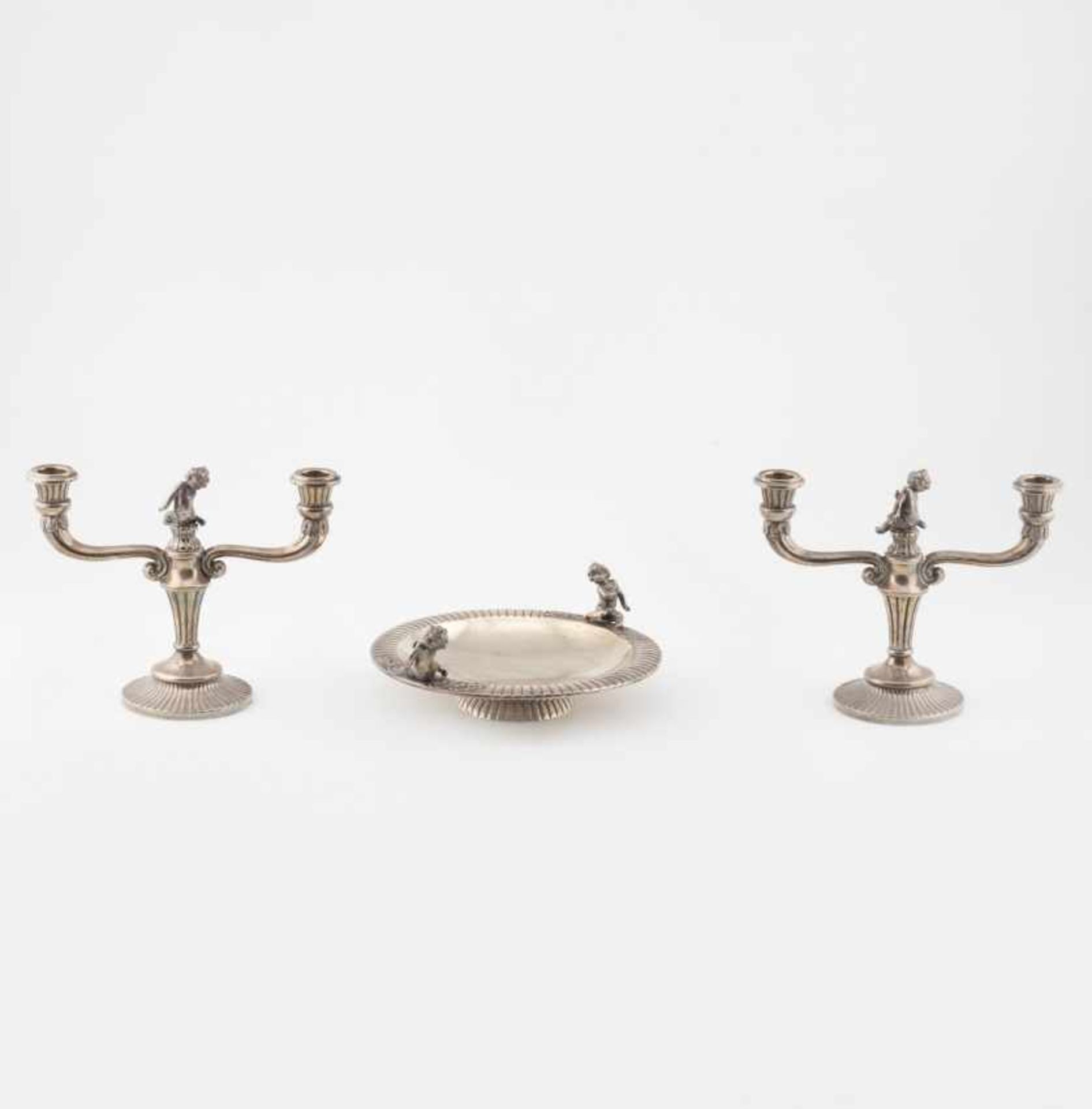 Spanish silver centrepiece and pair of candelabra set, 20thSpanish silver centrepiece and pair of - Bild 2 aus 4