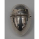 A George III silver egg shaped nutmeg grater, screw-fitting cover enclosing a steel rasp, 4.