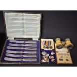 Gentleman's Accessories - World War I dress miniature medals; shirt and collar studs, cufflinks,