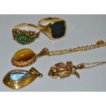 A 9ct gold bloodstone signet ring; a 9ct gold necklace,