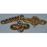 A 9ct gold stylised flower brooch, 2.4g; another, with anchor adn ivy, 3.1g; etc, 6.