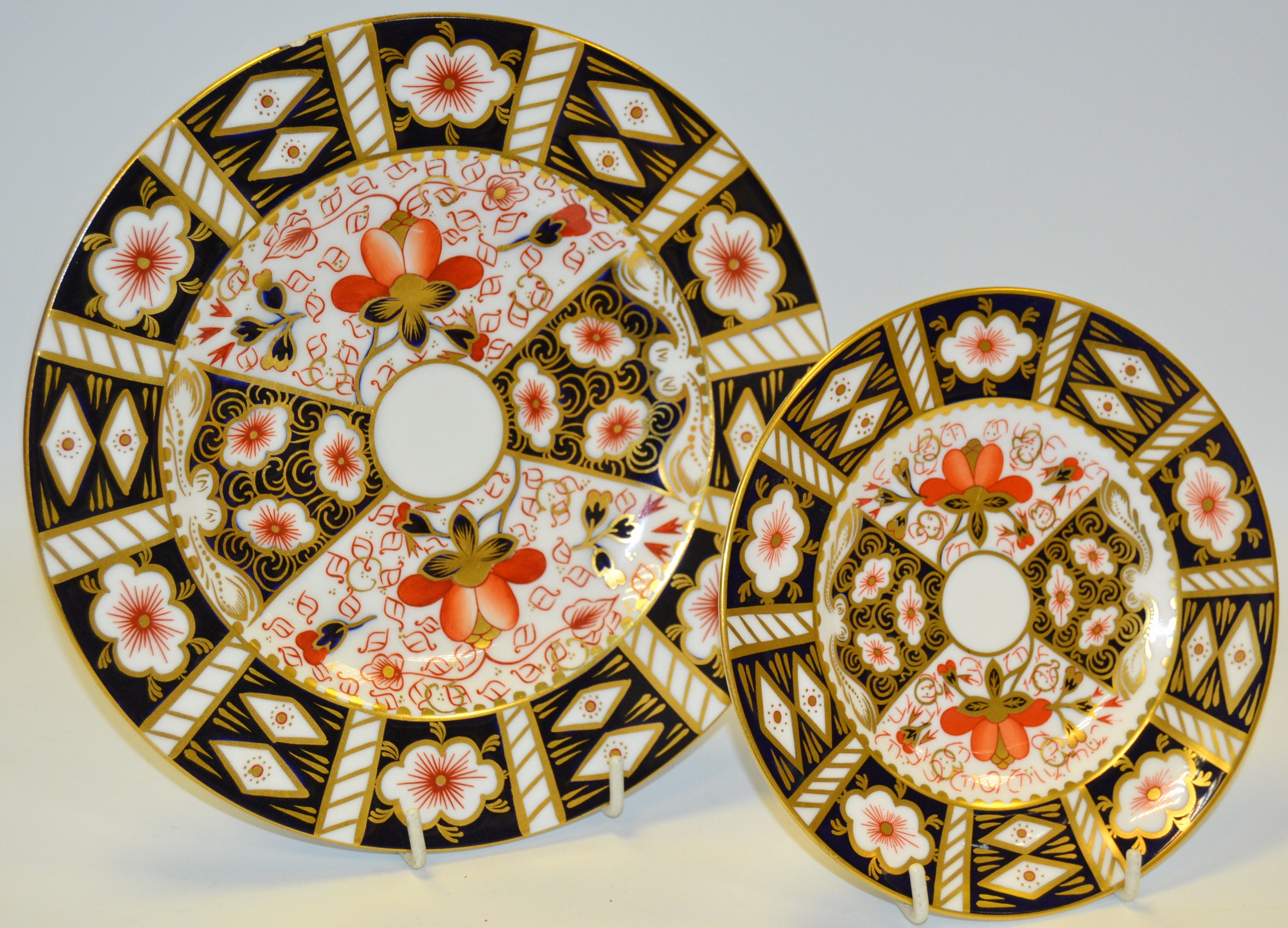 A Royal Crown Derby pattern plate,