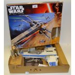 Star Wars - The Force Awakens a Disney Hasbro Resistance X-Wing with exclusive Poe Dameron action