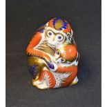 A Royal Crown Derby paperweight, Chimpanzee and Baby,