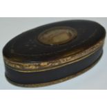 An 18th century agate mounted vernis martin table snuff box, c.