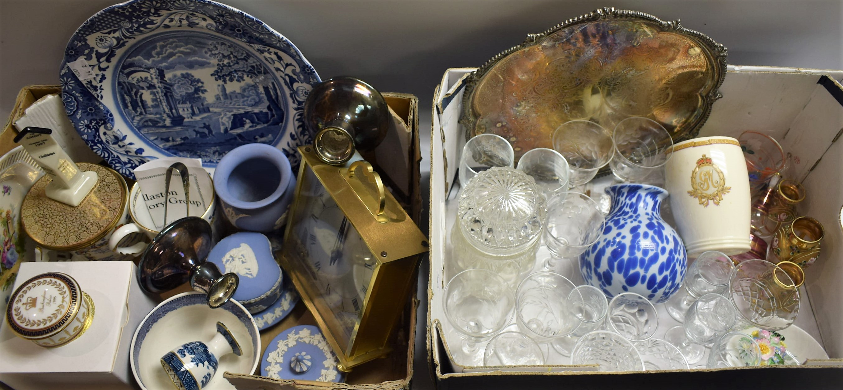 A Spode's Italian pattern plate; Wedgwood Jasperware trinket pots;