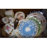 Ceramics - Royal Crown Derby plates including Vine, Pershore, Bali,