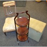 Furniture - an Edwardian Sheraton Revival nursing chair (faults);