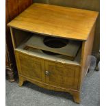 An early 20th Century mahogany ebonised stringing throughout commode