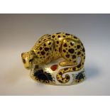 A Royal Crown Derby paperweight, Endangered Species Savannah Leopard,