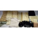 Textiles - a quantity of early 20th century lace, various types,